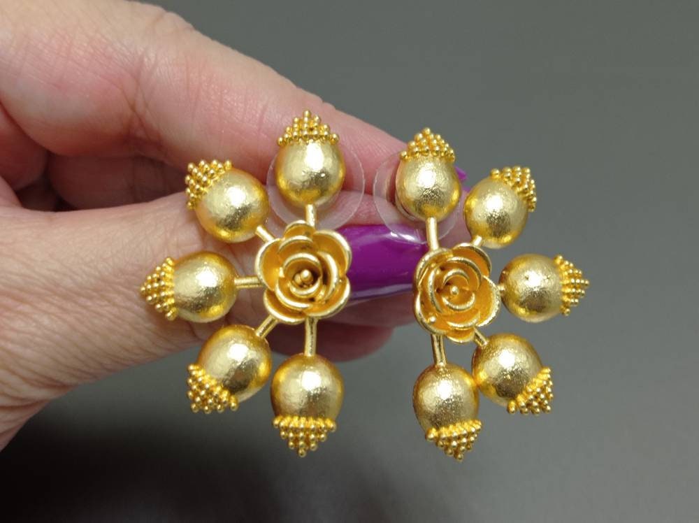 Elegant Gold Plated Floral Stud Earrings - Hypoallergenic Statement Jewelry with Smart Gift Packaging