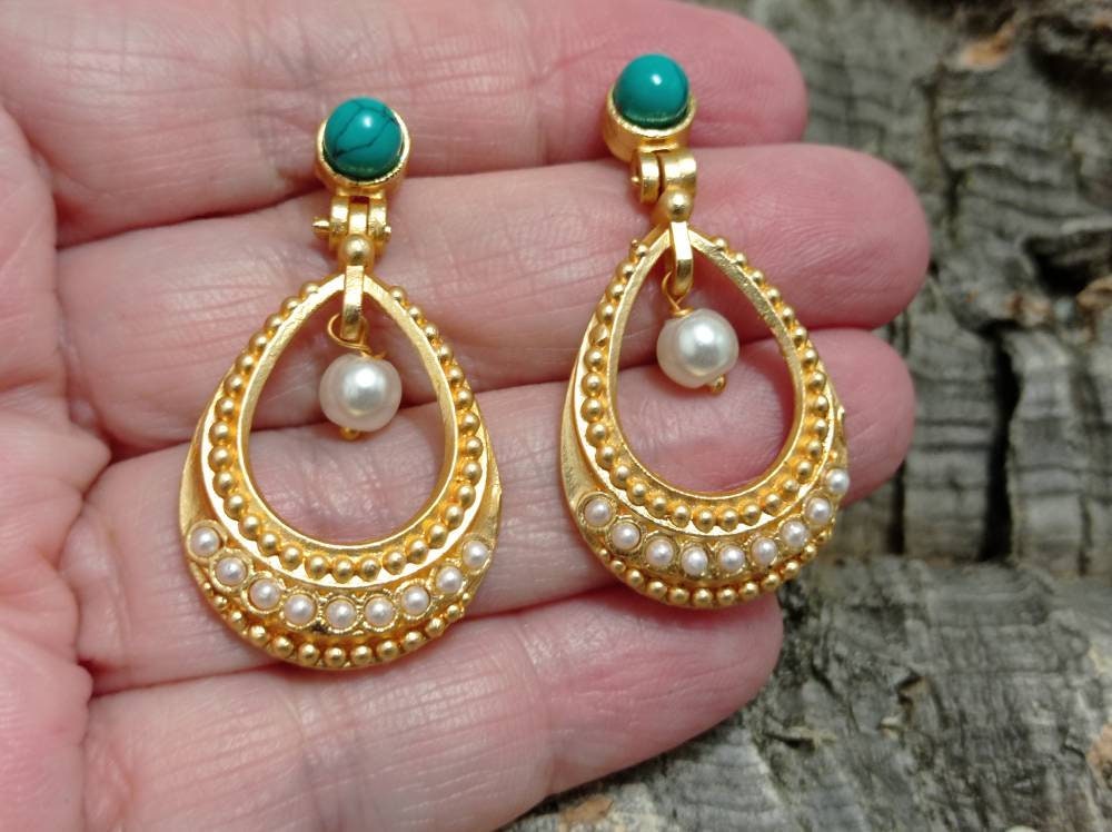 Gold-Plated Turkish Hoop Earrings – Blue Howlite, Faux Pearls, Hypoallergenic